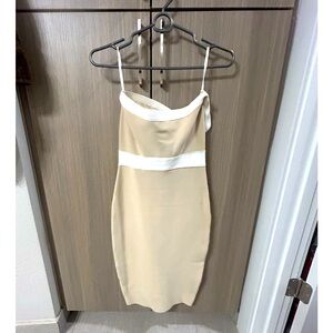 Gorgeous Brand New Strapless Bebe Dress!  Stunning on!